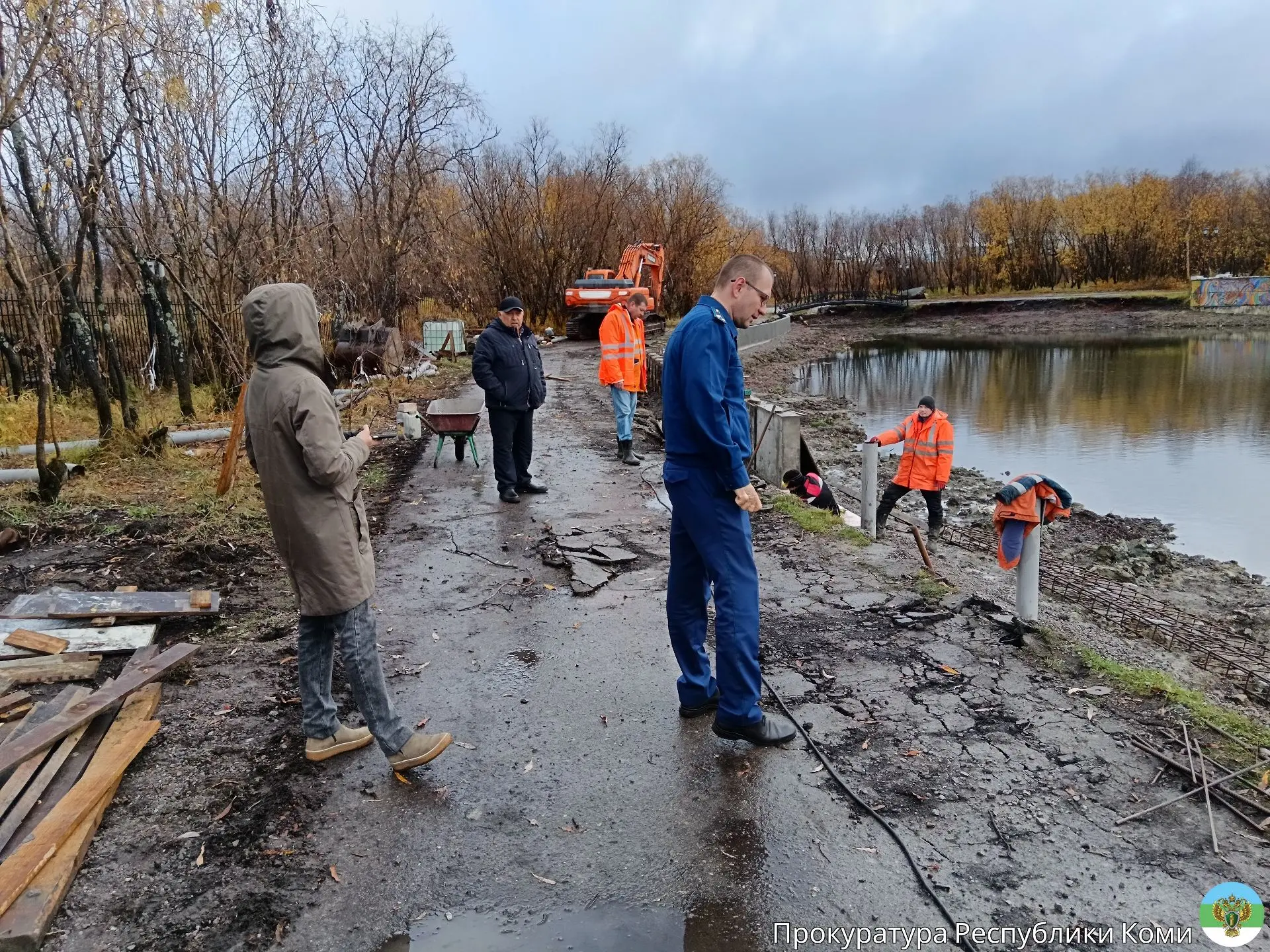 🏗 Прокурор г. Воркуты Сергей Данилов совместно с заместителем руководителя Агентства п...