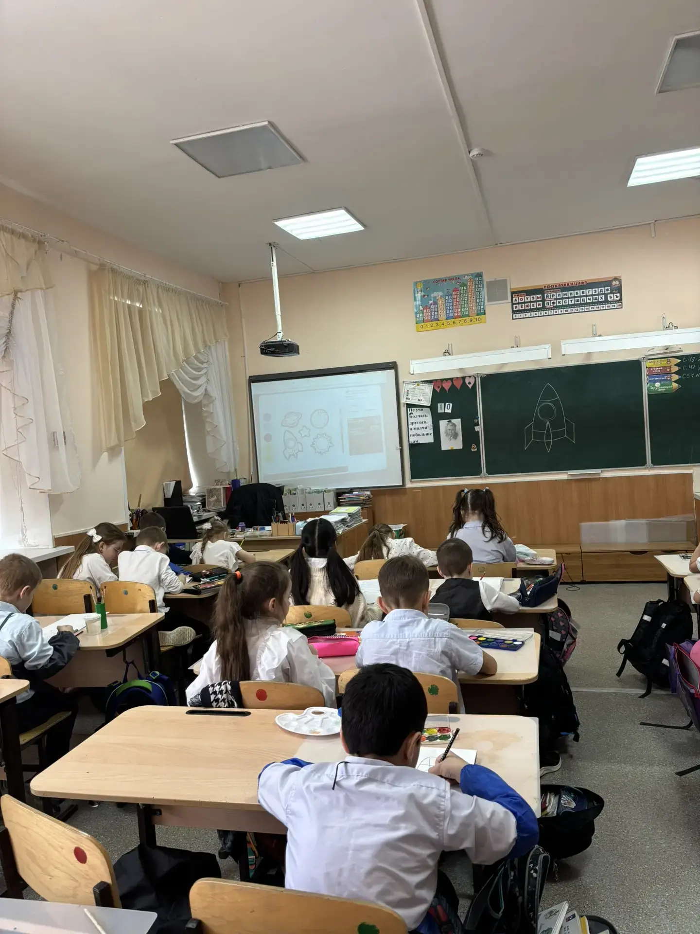 В МБОУ «Школа № 121» г.о. Самара в рамках Всероссийского фестиваля детского и молодежного научно-тех