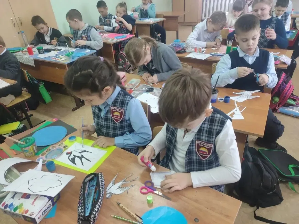 В нашей школе прошла акция «Блокадный хлеб», посвященная памяти тех, кто пережил страшные дни блокад