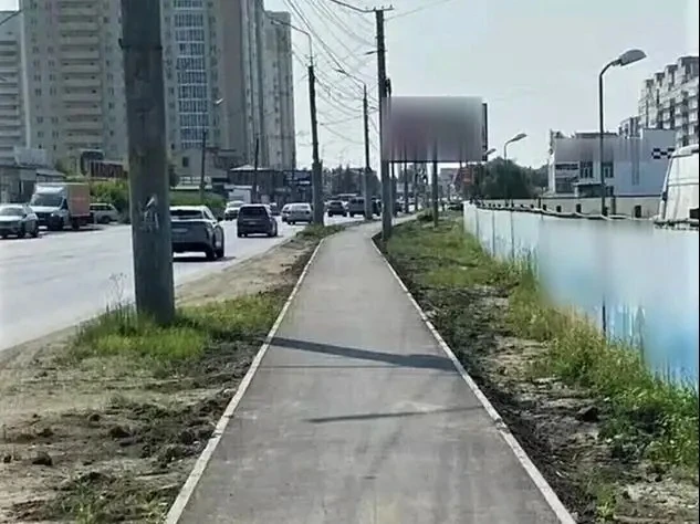 🛤️ В Октябрьском округе Омска обустроили новые проезды и тротуары

В преддверии Дня Омской области 