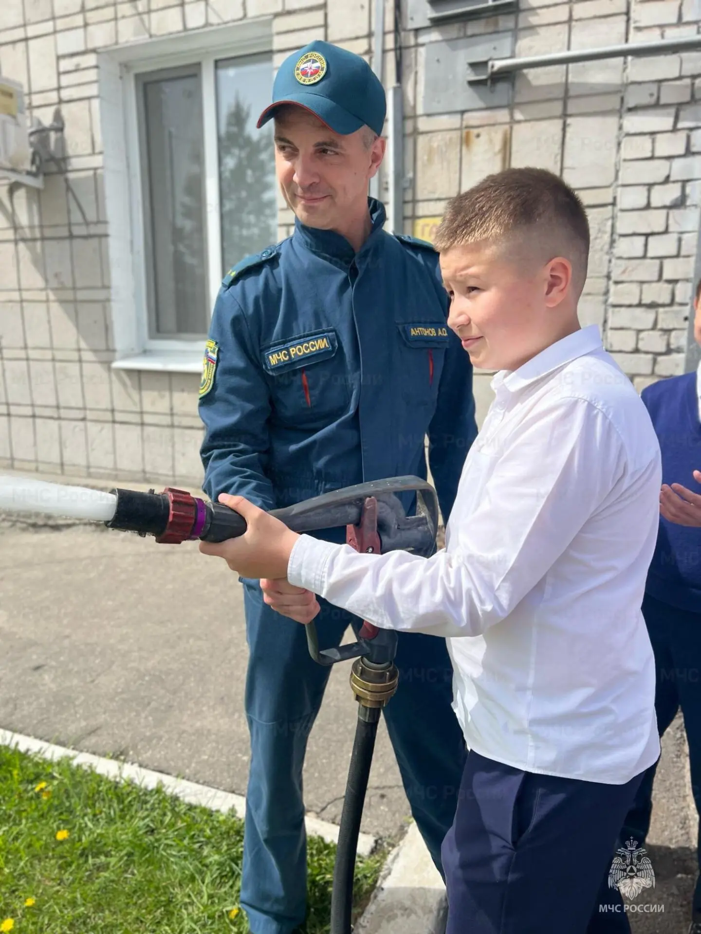 🔥В Димитровграде школьники познакомились с работой огнеборцев   В рамках всероссийской акции «Ночь м