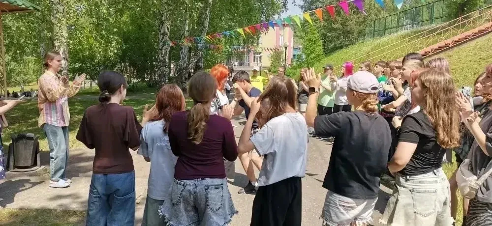Администрация НПК в гостях у студентов на практике в ДОЛ «Жемчужина» 🌞🏕️