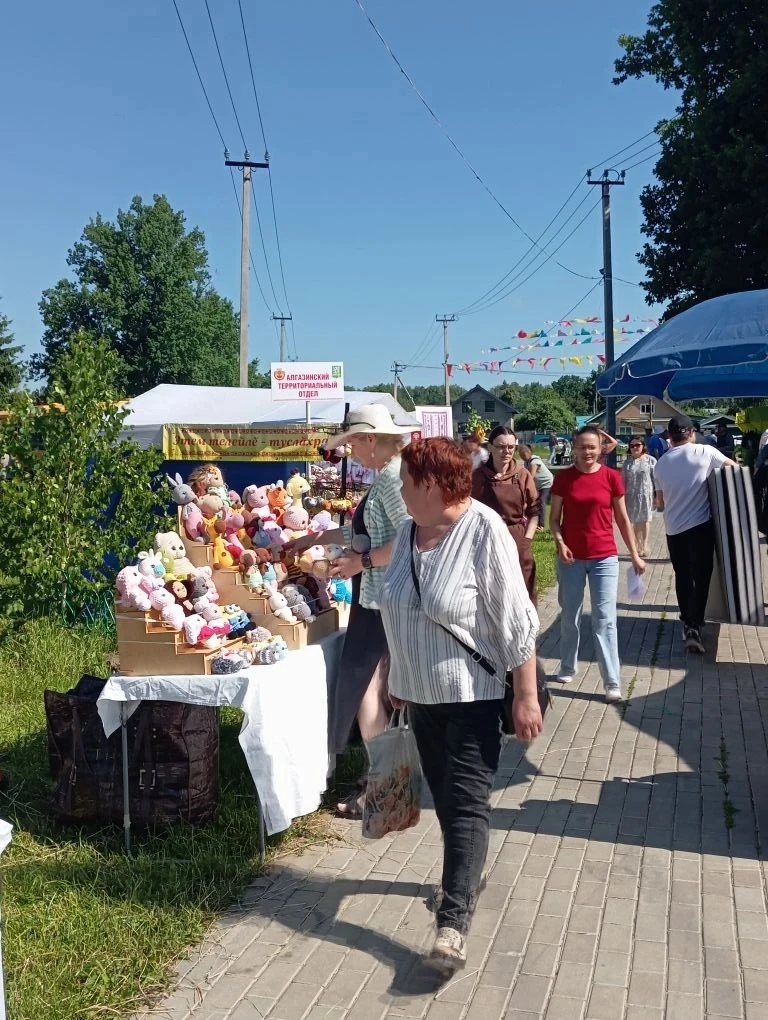 Акатуй саманчӗсем