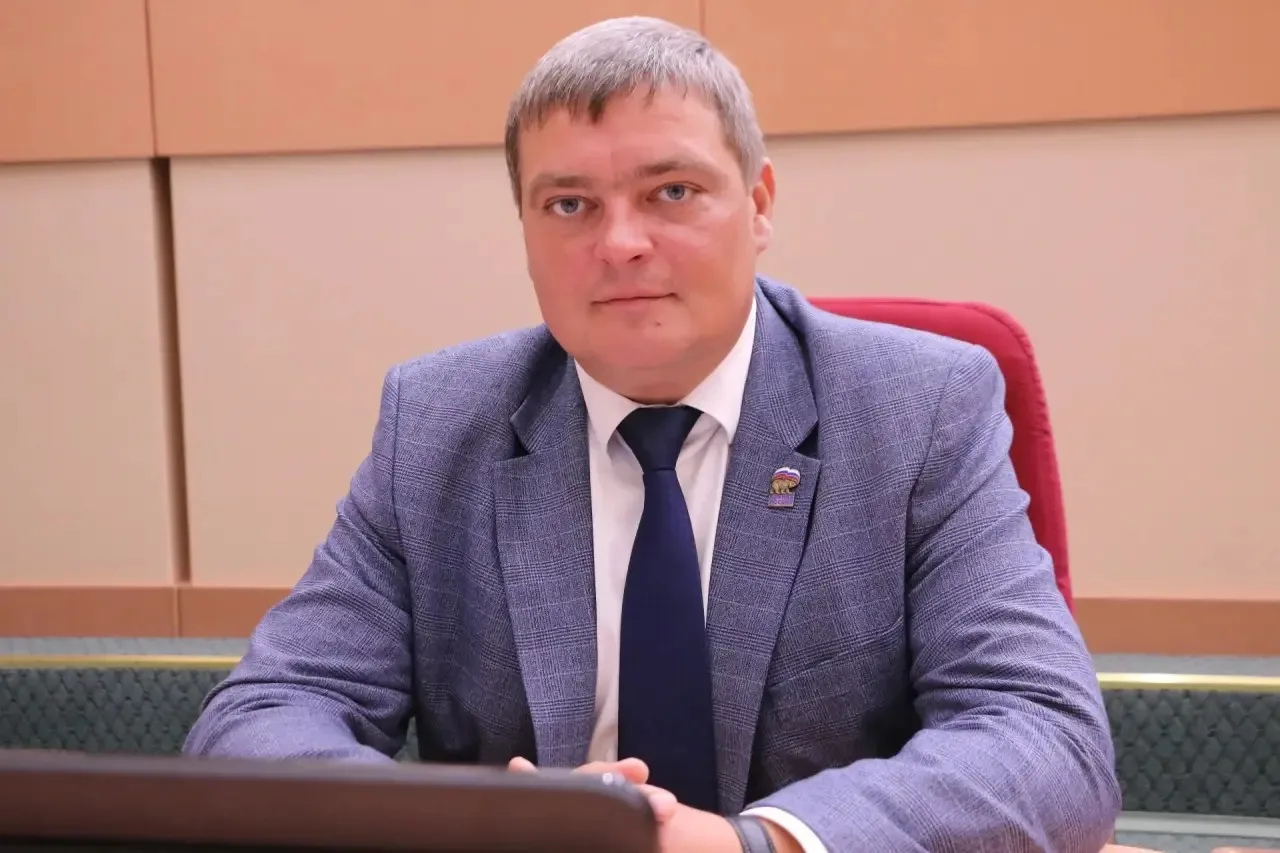 Сегодня мы с коллегами также приняли принципиальные решения по сокращению расходов на д...