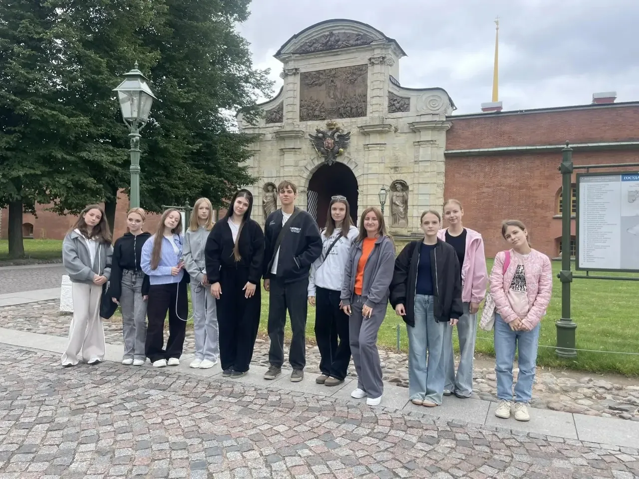 🏰 Петропавловская крепость — место, где началась история Петербурга.

📅 27 мая 1703 года — день, к