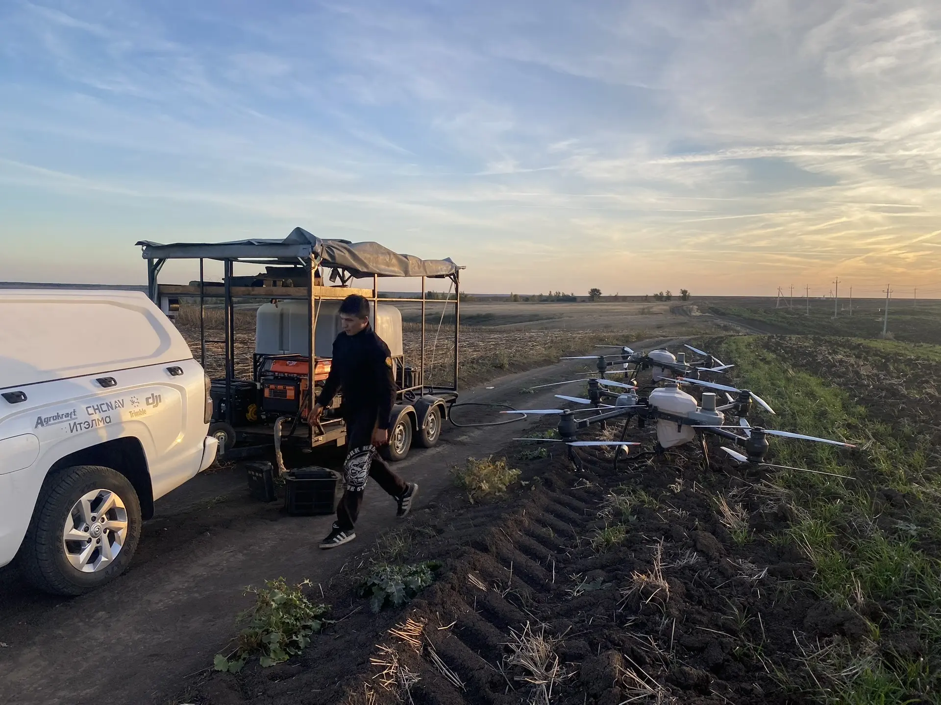 🚛 Прицепы для работы с агродронами!