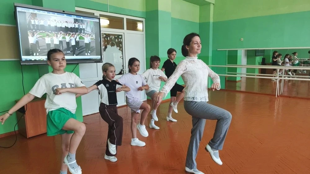 Танцуем вместе👏👏👏