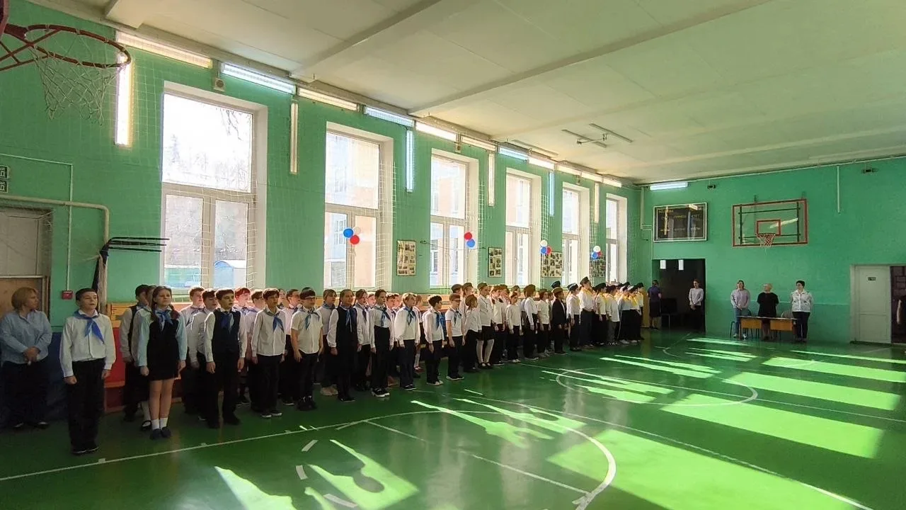 ⭐ Смотр строя и песни  📍 Ленинский проспект, 43А  ⚡ В нашей школе прошёл традиционный смотр строя и 
