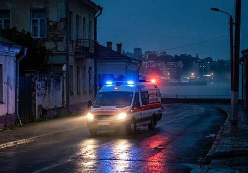 Женщина получила осколочные ранения брюшной полости после ночной атаки на Севастополь —...