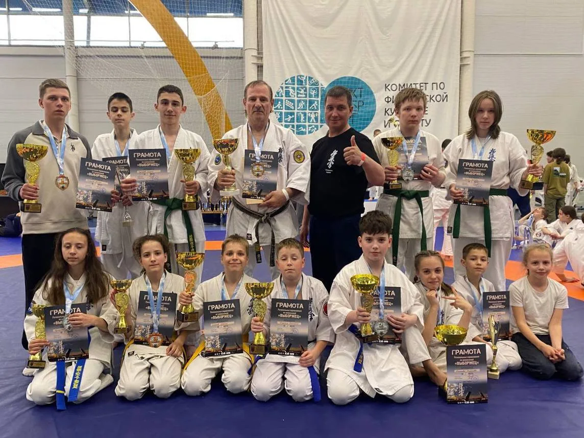 🥋 На региональных соревнованиях по киокусинкай подольчане заняли второе место в командном зачете  Ту
