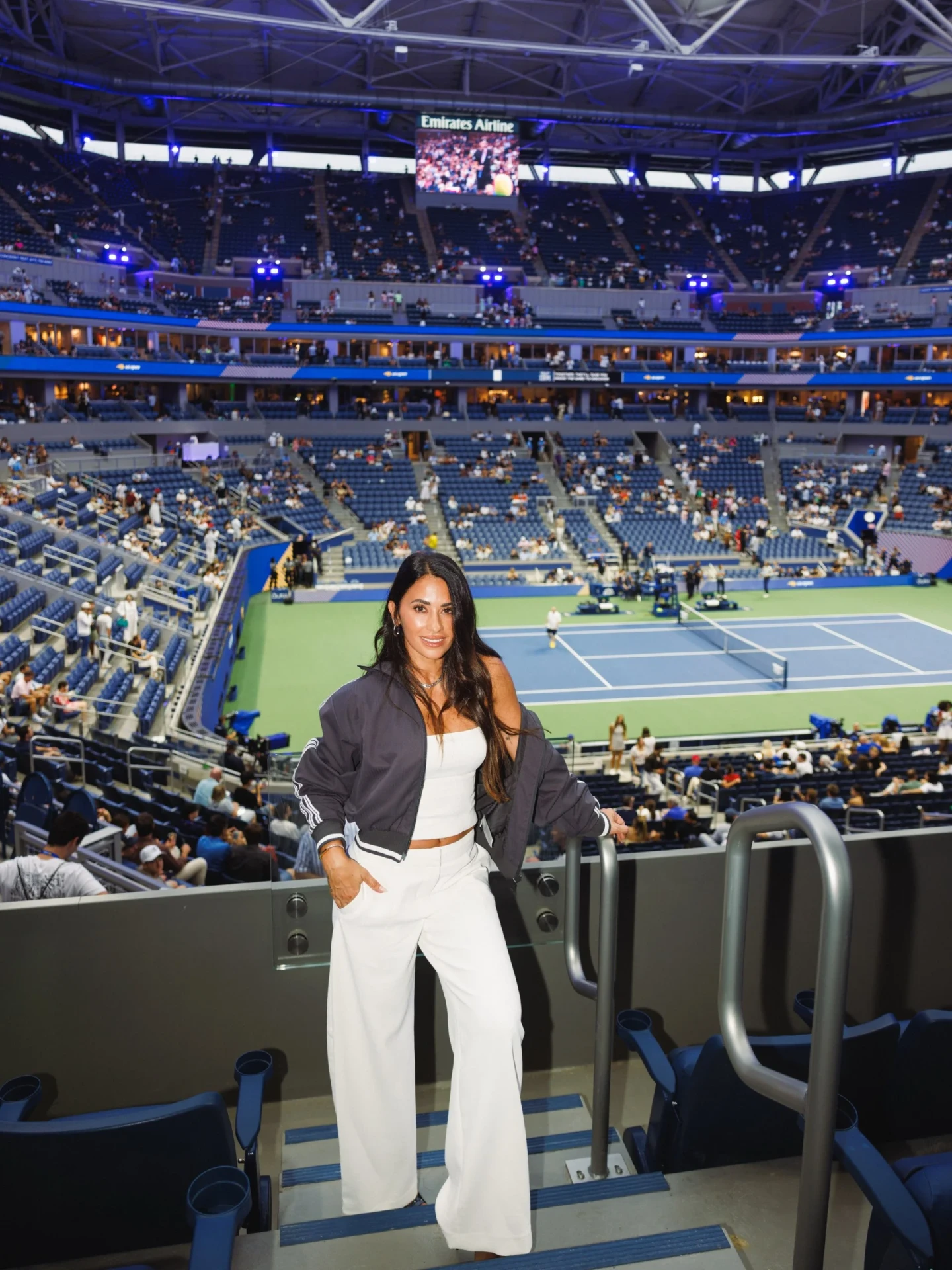 ✨ Жена Месси восхитила фанатов стильным образом на US Open