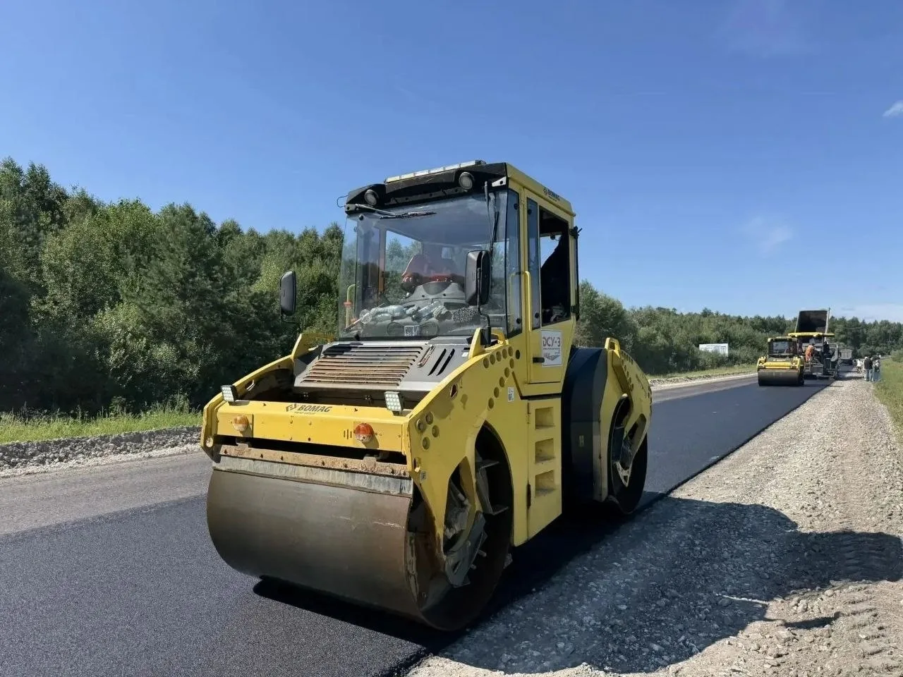 🚧 В Судогодском округе стартовал ремонт 2,8 км участка дороги Владимир-Муром-Арзамас 

Помимо высок