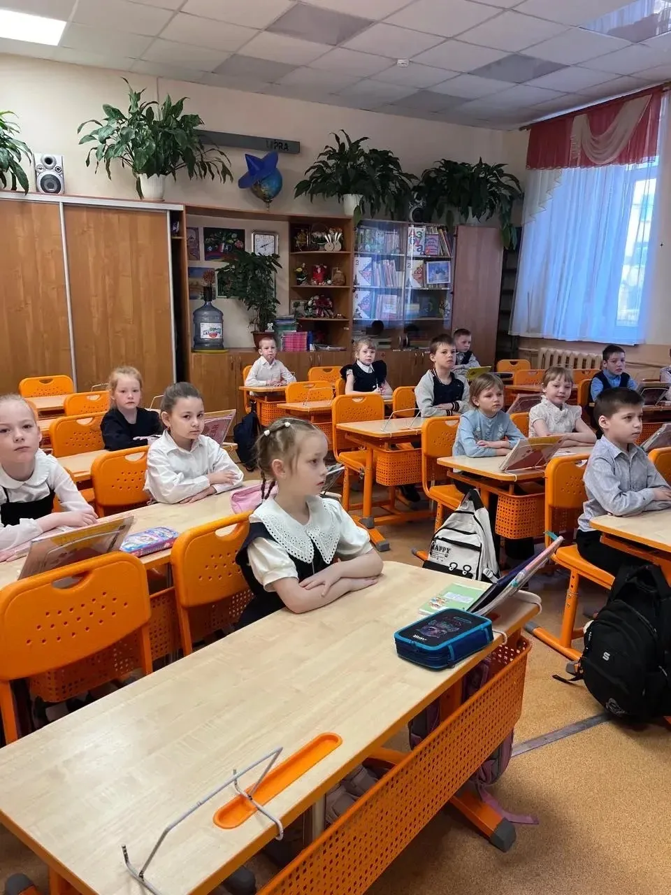 📚 В нашей школе прошли увлекательные классные часы, посвящённые Дню славянской письмен...