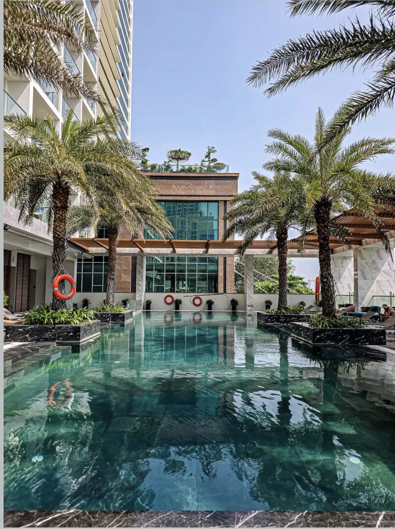 Вьетнам, Нячанг
•O CITADINES BAYFRONT NHA TRANG 5*
. современный 4-звёздочный апарт-отель на первой 