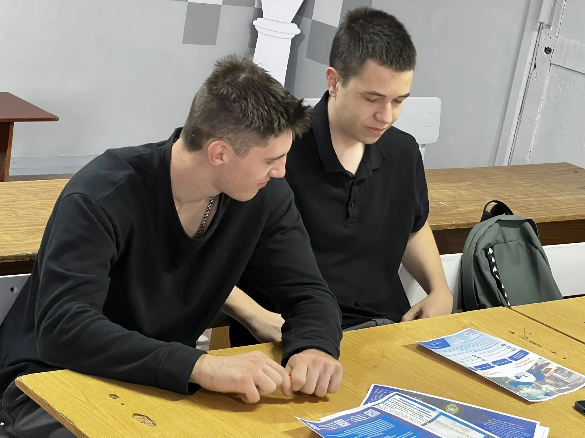 ✅В рамках профориентации для 11 класса прошла встреча с заместителем командира батареи ...