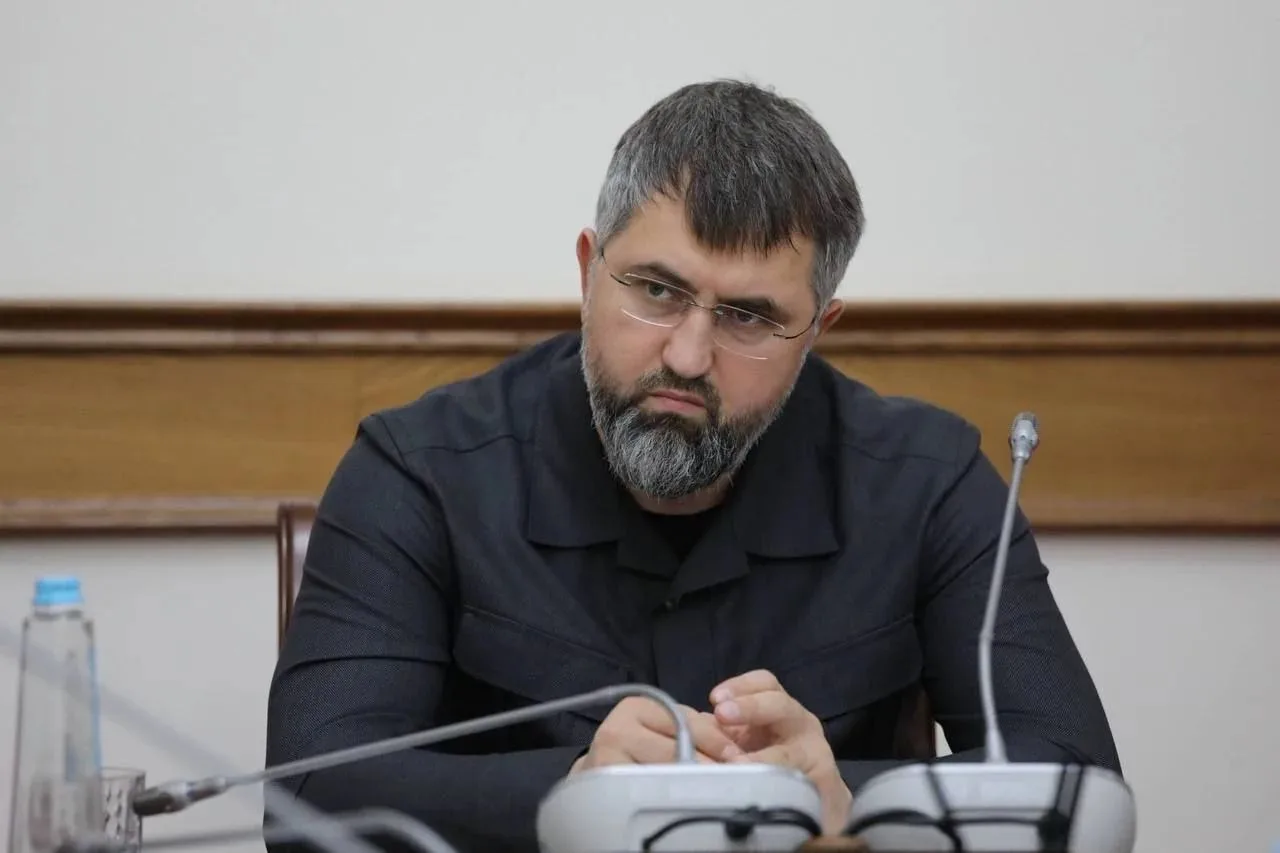 Магомед Рамазанов прокомментировал перекрытие дороги на Акушинского в Махачкале
