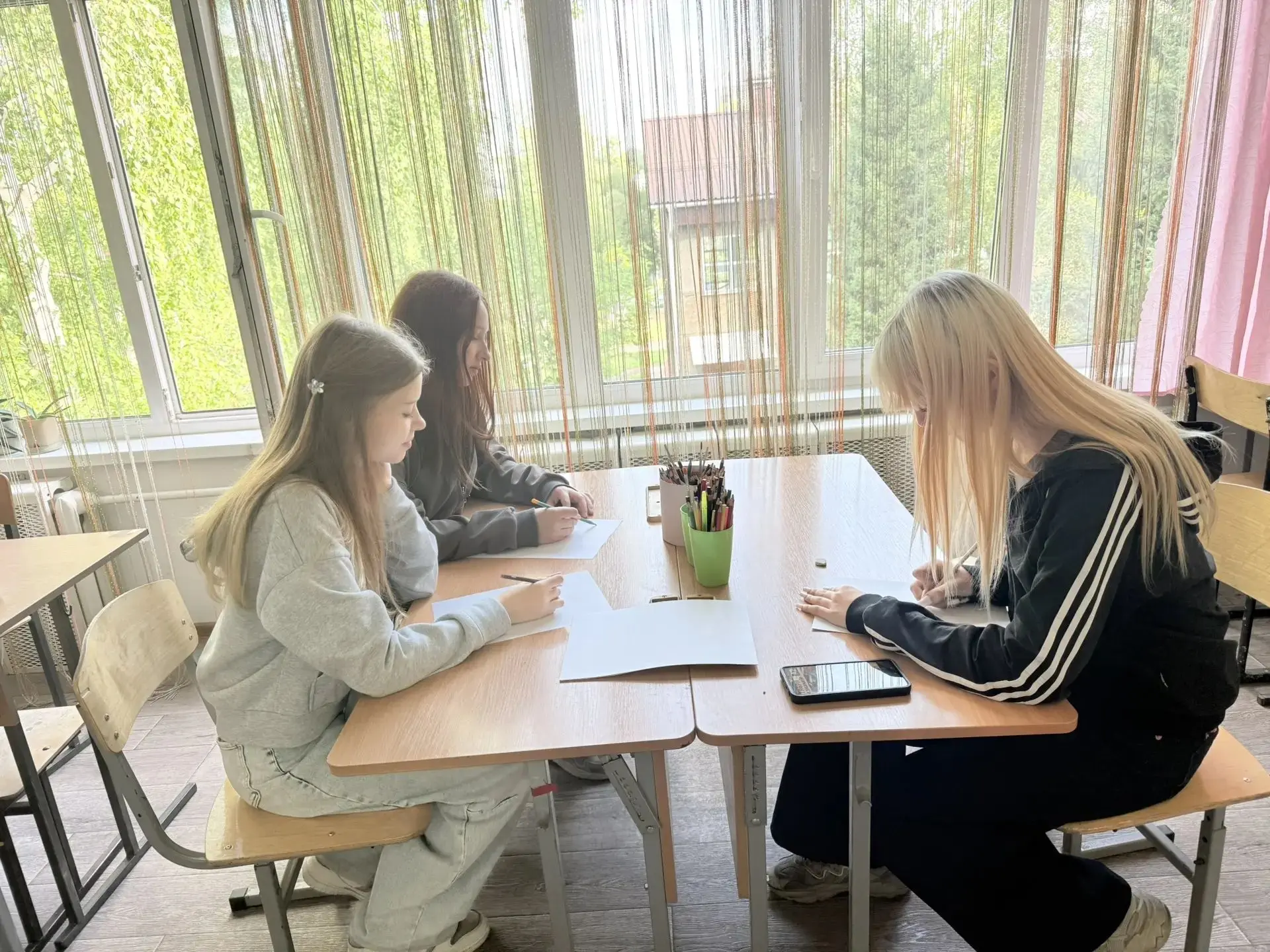 В рамках недели занятости несовершеннолетних в летний период учителя нашей школы провел...