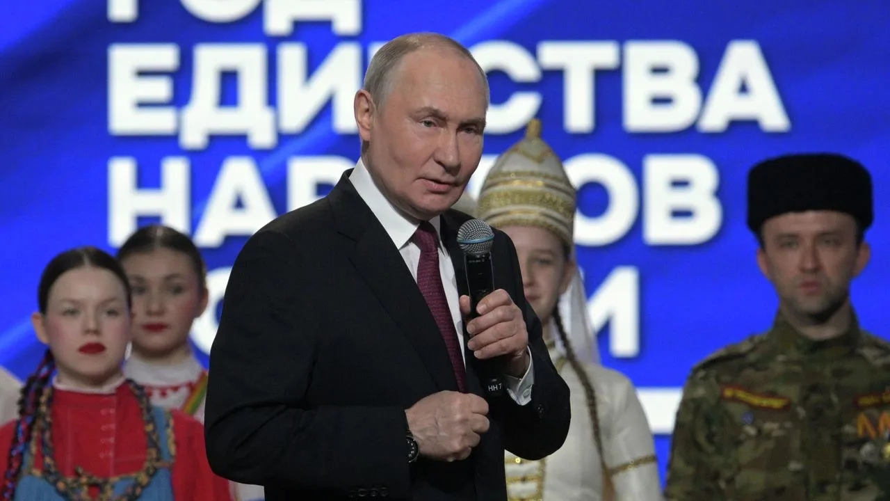 ⚡Владимир Путин: В нашей стране поддержке коренных народов уделяется приоритетное внимание