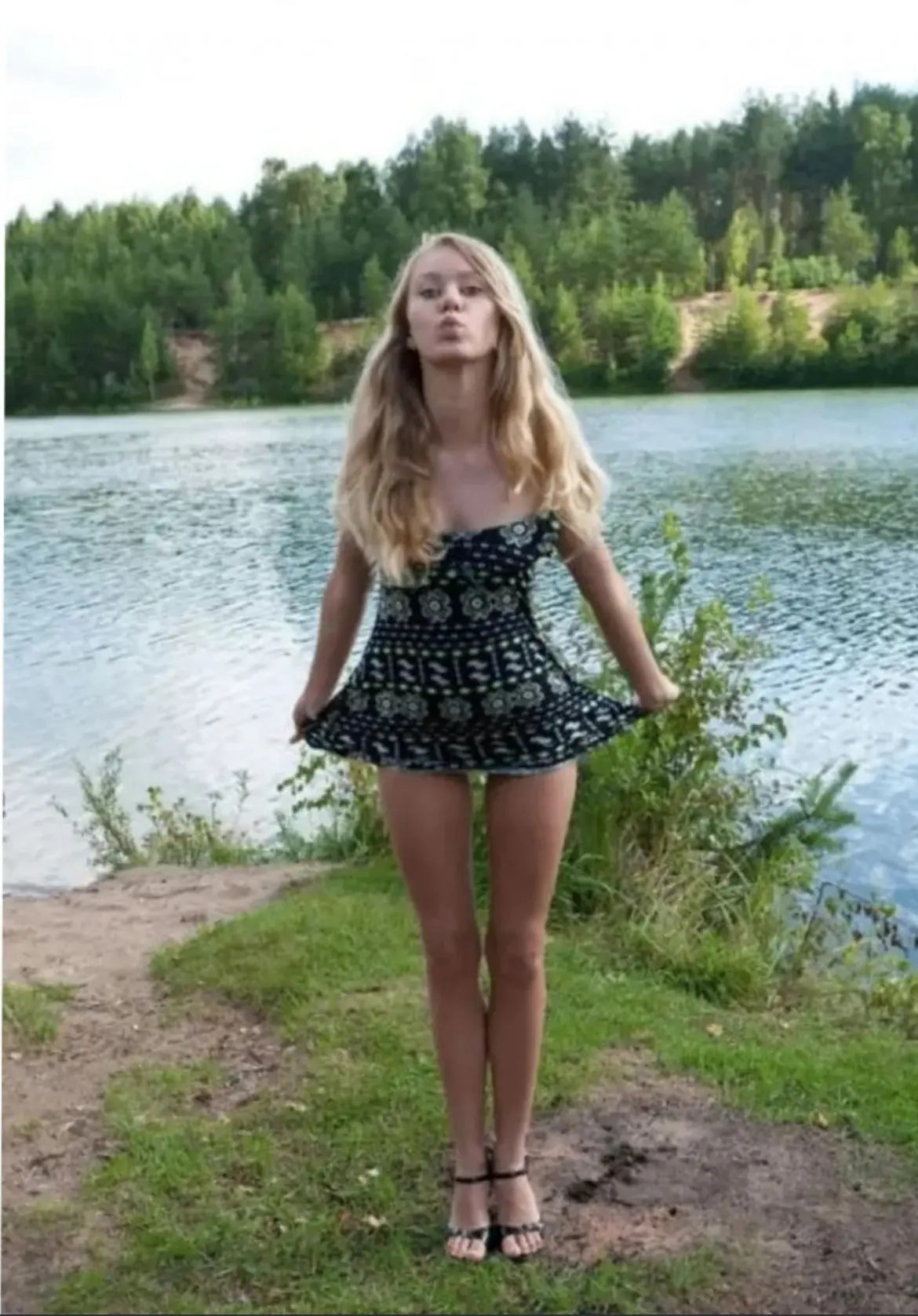 🔞 Девушка отослала это фото отцу в Viber с подписью «гуляем у озера с Максимом, не тер...