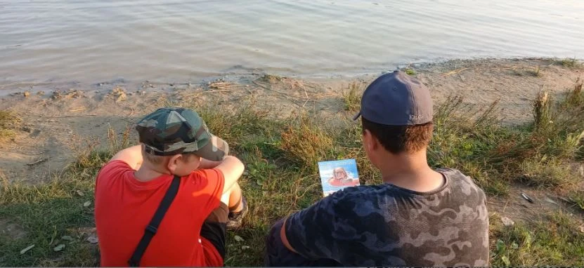 Родительский патруль Лицея № 4 провёл серию рейдов на берегу озера Рица и набережной реки Обь. С 10 