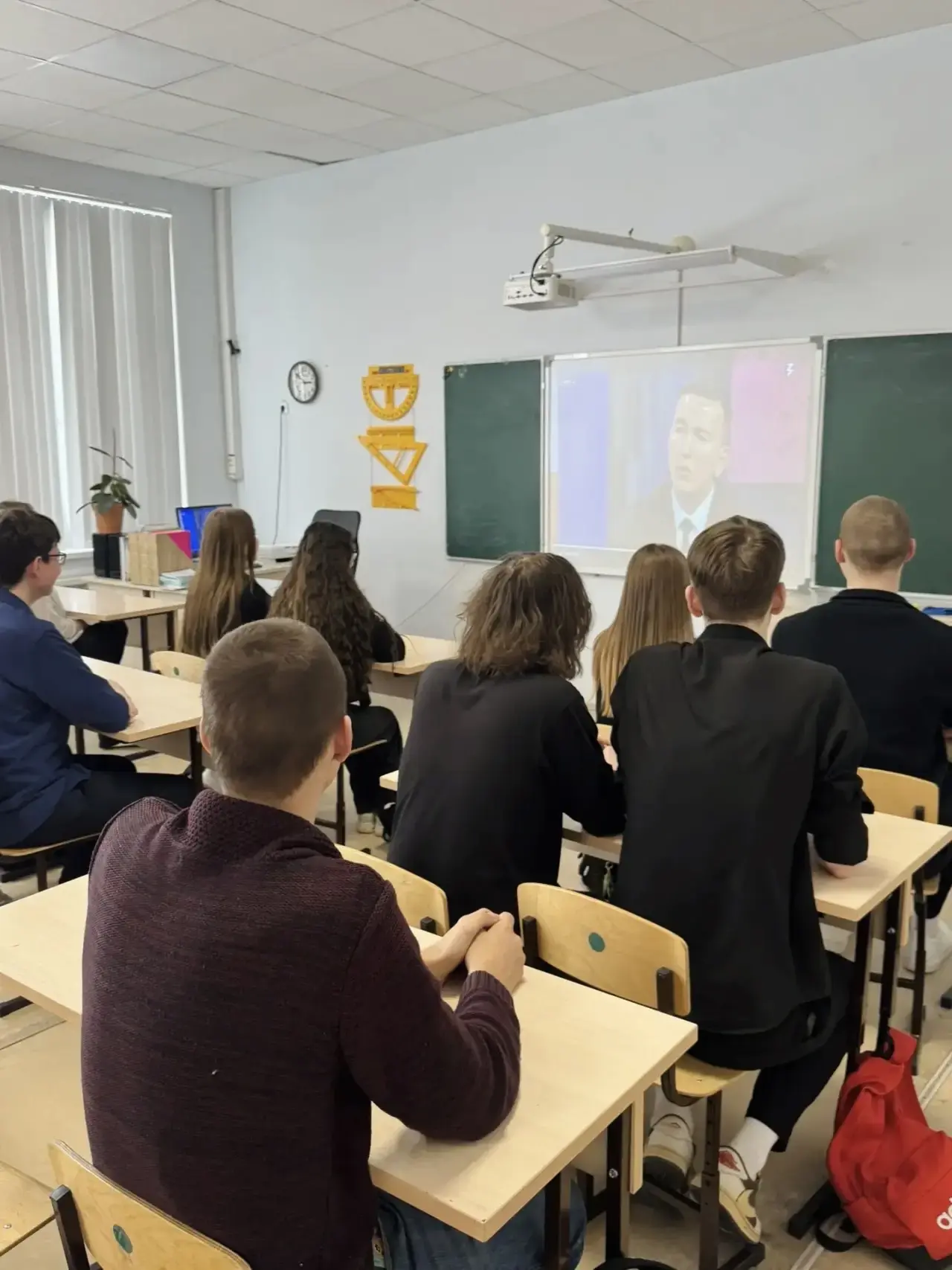 🇷🇺 «СВОи. Разговоры с героями»: диалог о главном накануне Дня защитника Отечества  В преддверии 23 ф