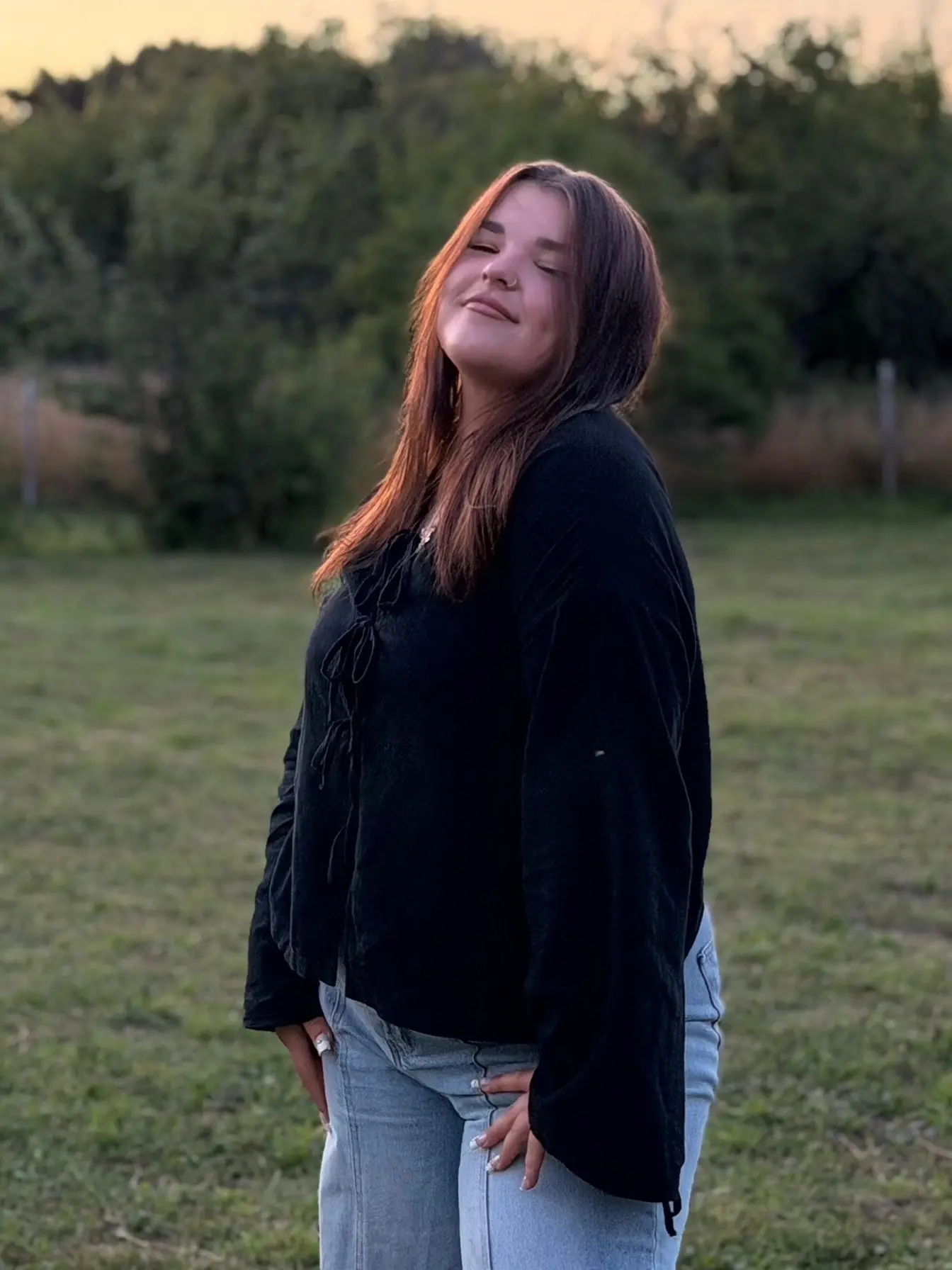 🔔Знакомство с абитуриентом

✅ Ева Иванилова – недавняя выпускница курского базового медколледжа по 
