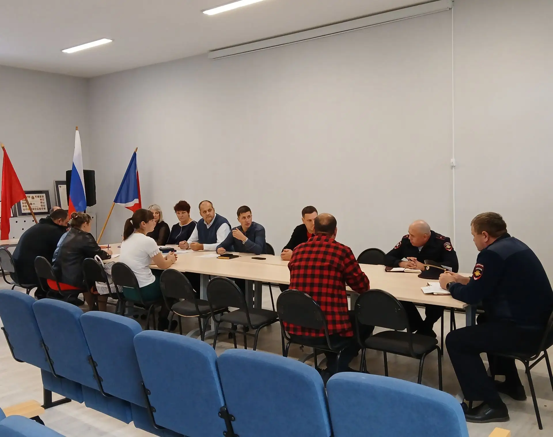 🛣Безопасность на дорогах: итоги заседания комиссии в администрации района