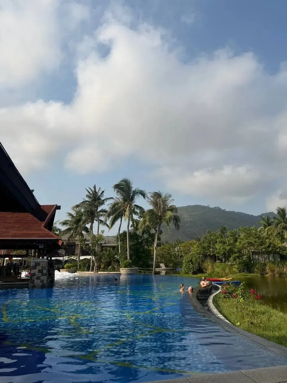 Хайнань! ОЧЕНЬ КРАСИВЫЙ ОТЕЛЬ🌴 Grand Metropark Villa Resort Sanya Yalong Bay - как мал...