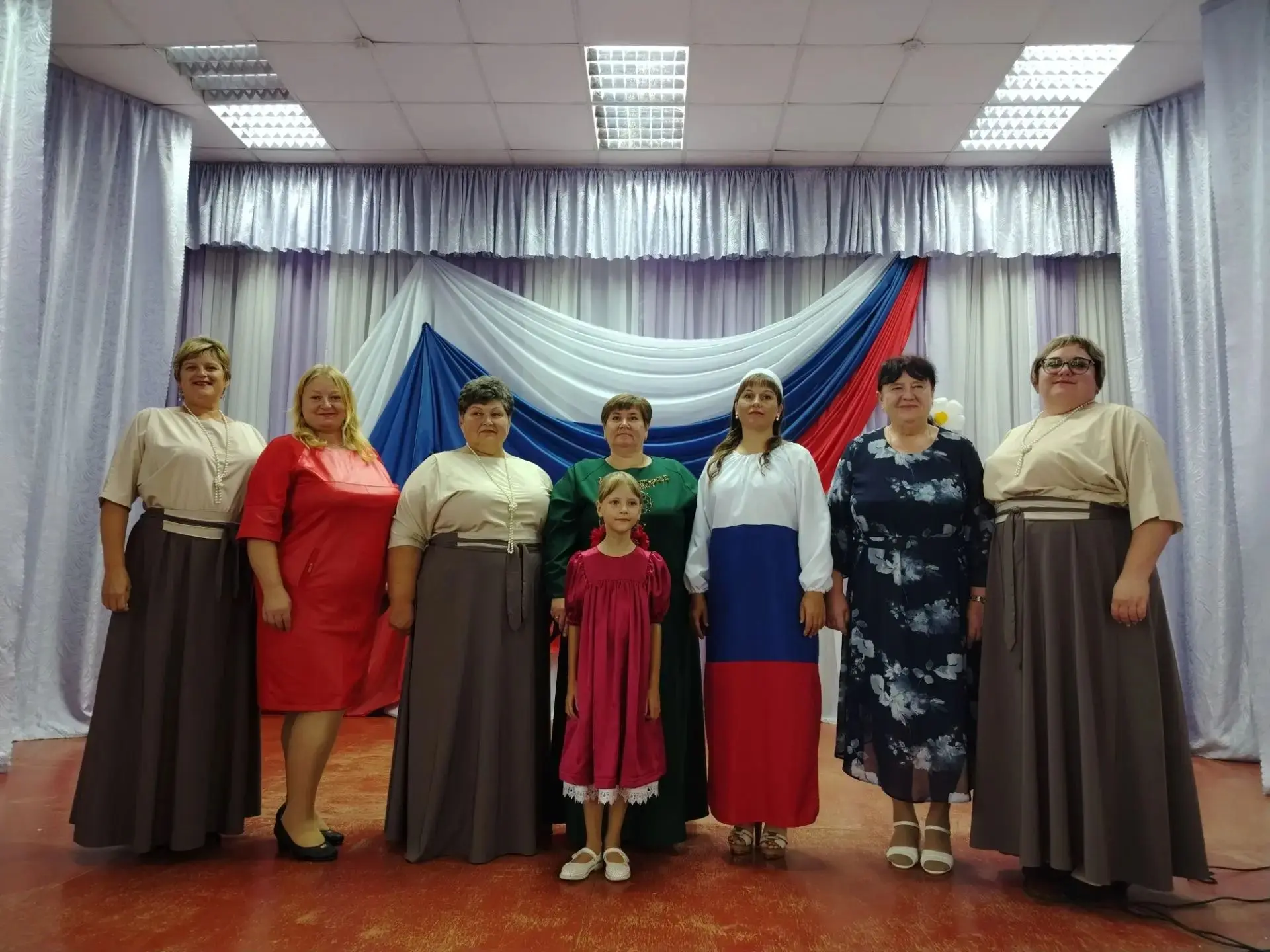 ✨ В Доме культуры, Лукошинского СДК, прошёл яркий концерт, посвящённый Дню Российского ...