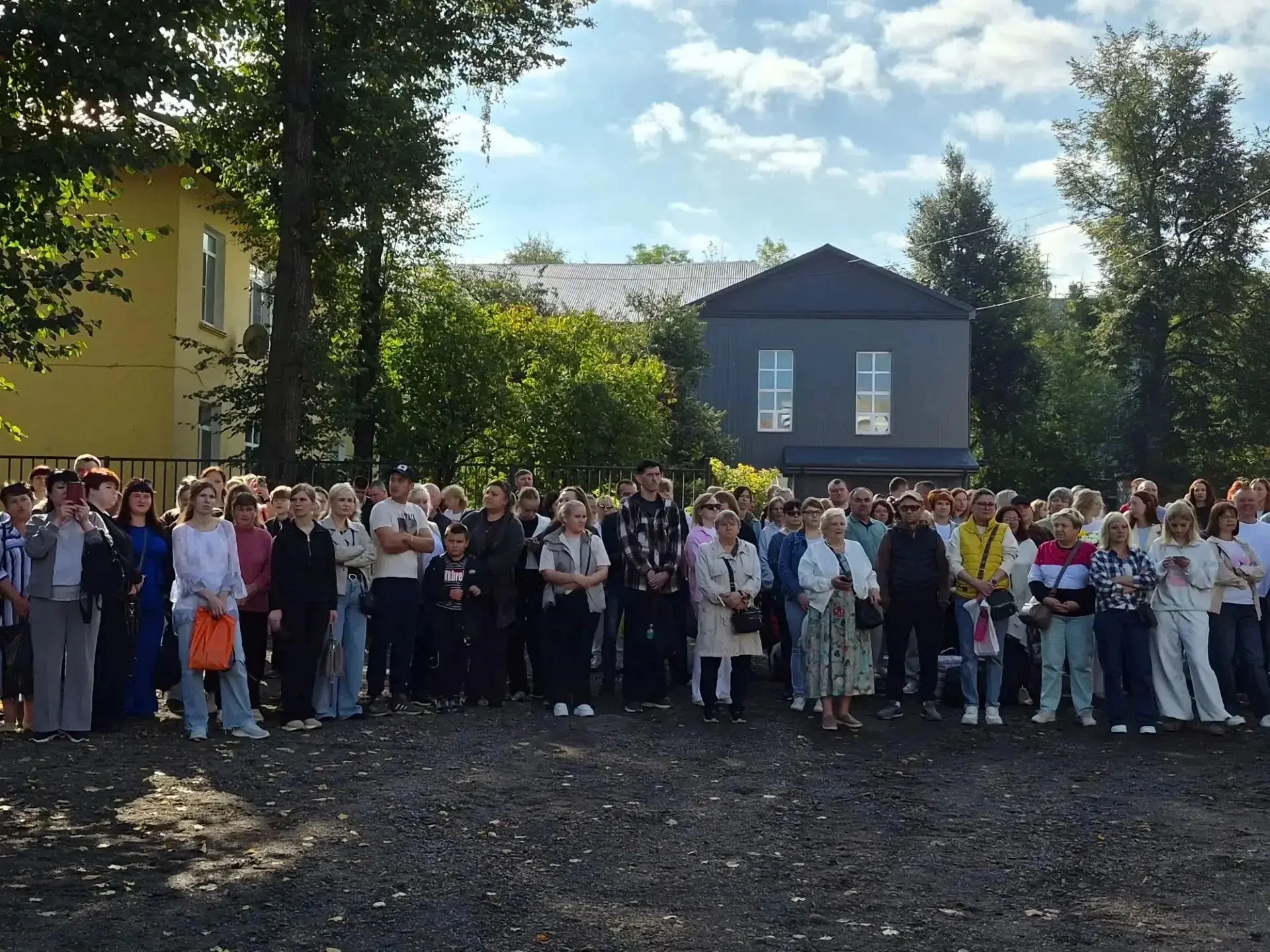 💫Сегодня, 31 августа, наш двор гудел от голосов! Мы впервые встретили наших новых студ...