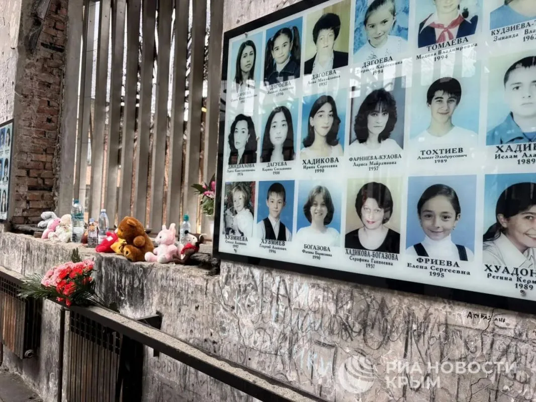 🕯 Час памяти «Прерванный урок»🕯
