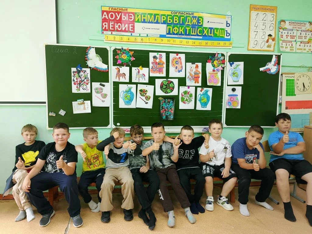 ☀Сегодня в лагере «Солнышко» (деревни Лаврово) был  день народных промыслов! 😍

Узнали много интере
