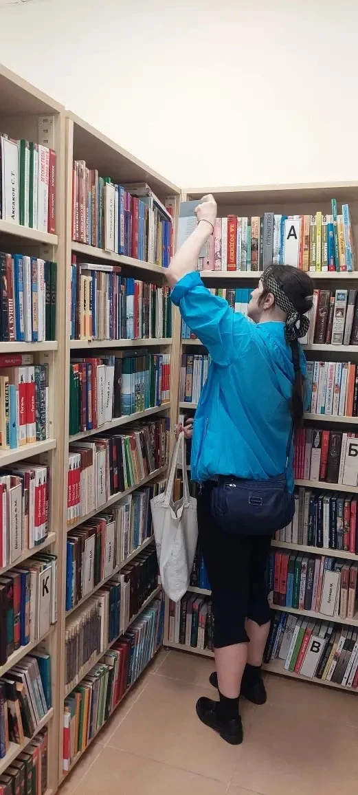 Сегодня Мария Петрухина посетила детскую библиотеку Павловска (филиал №6), чтобы начать...