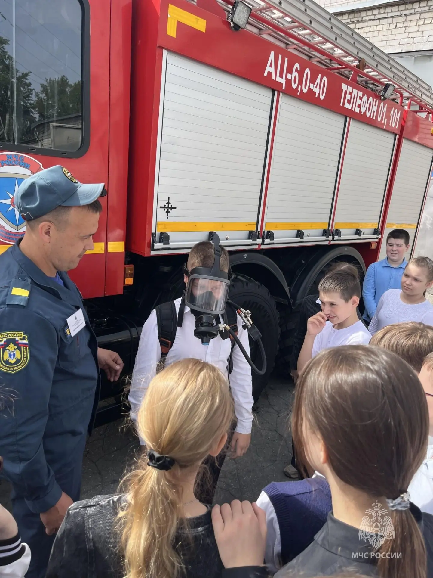 🔥В Димитровграде школьники познакомились с работой огнеборцев   В рамках всероссийской акции «Ночь м