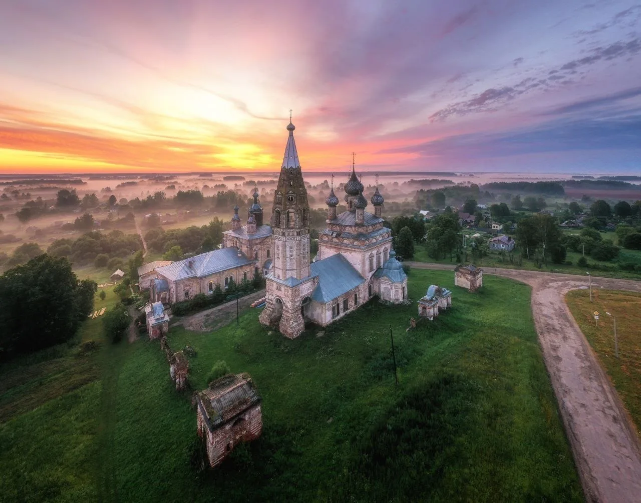 Село Парское на рассвете. Ивановская область