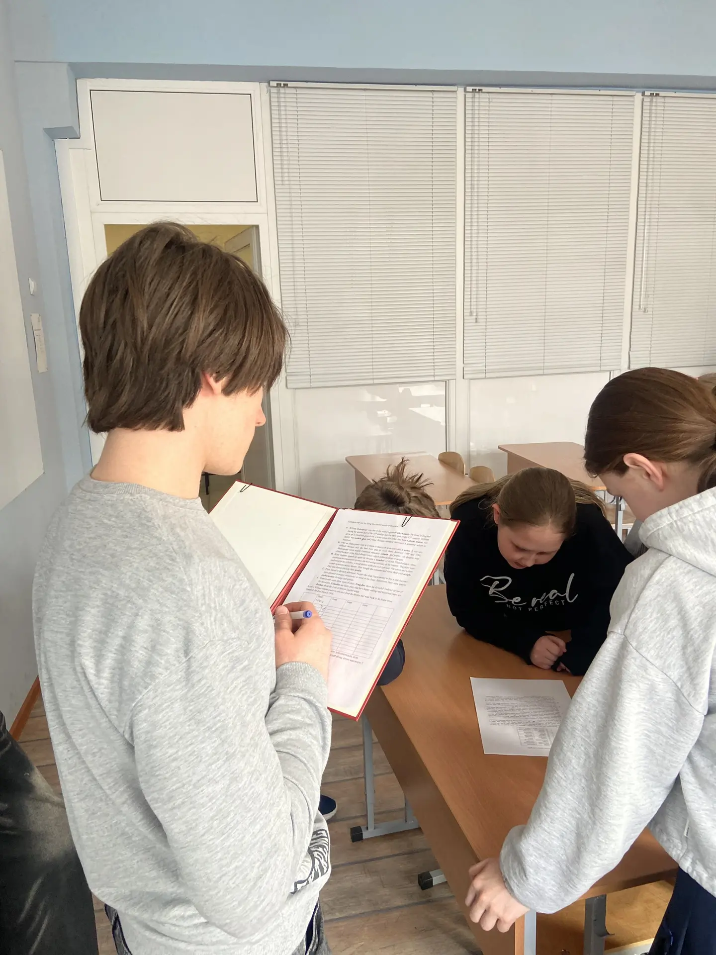 Неделя иностранных языков  🇬🇧 В рамках недели иностранных языков ученики 5 «В» отправились в путешес