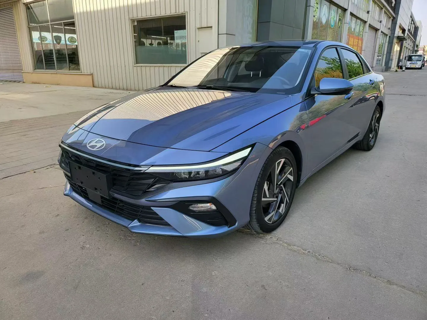 🔥Hyundai Elantra 1.5L CVT GLX Elite Edition
❗️❗️Можно подобрать похожий автомобиль
-2024г
-Пробег –