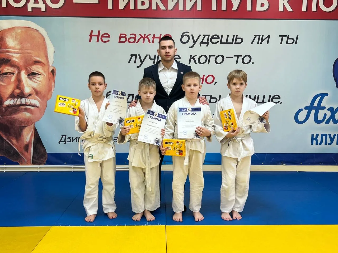 20-21 декабря состоялся Новогодний турнир на призы спортивного клуба дзюдо «Ах Барс» по дзюдо среди 