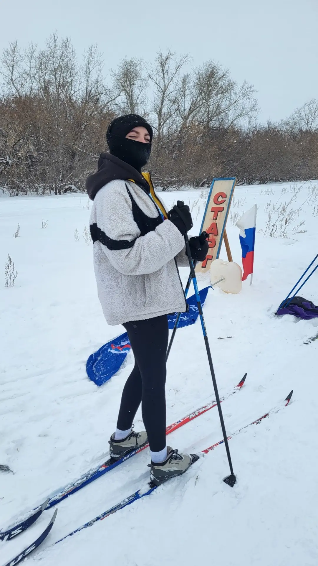 🇷🇺 Храним память через спорт: наши ребята на лыжне Героя