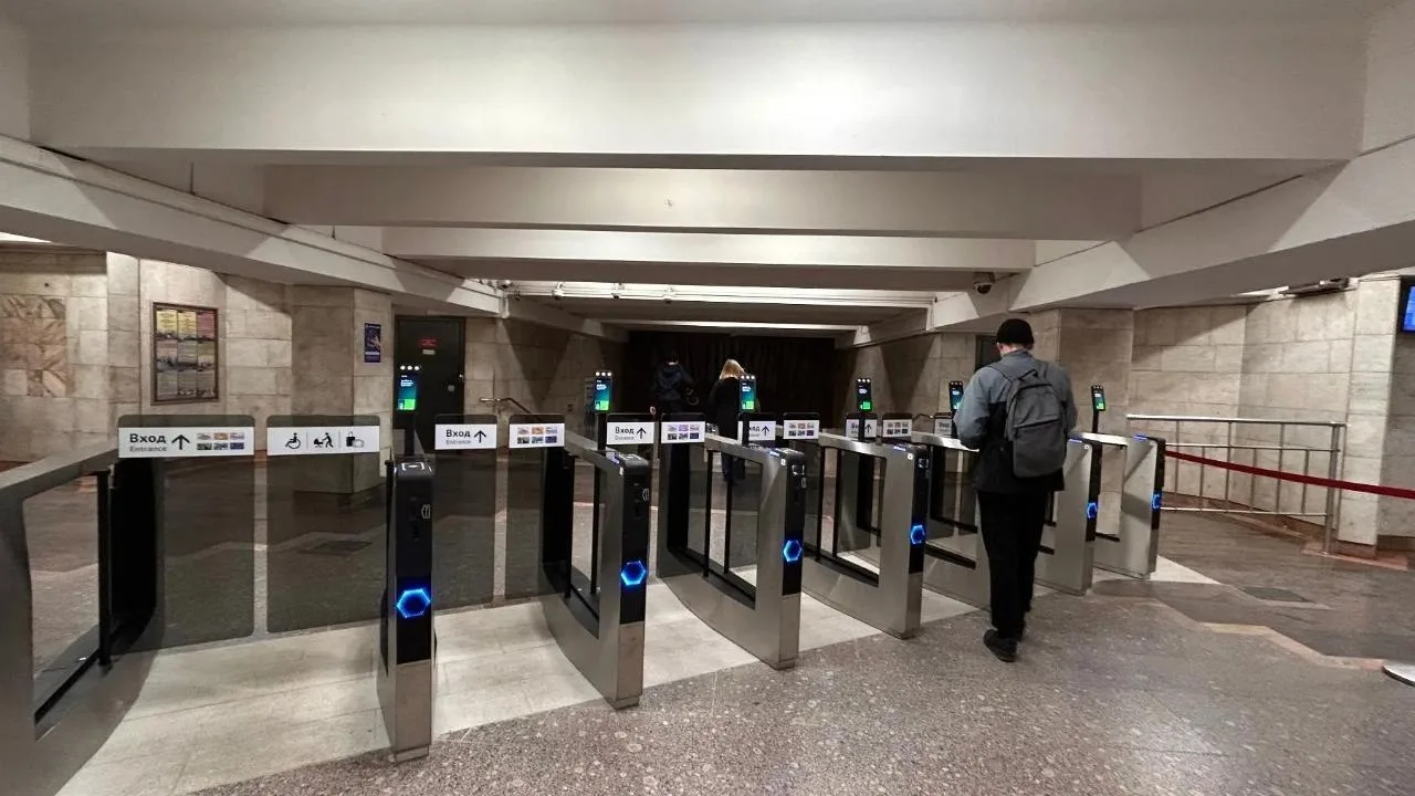 Вестибюль станции метро «Октябрьская» в Новосибирске закроют на 10 дней