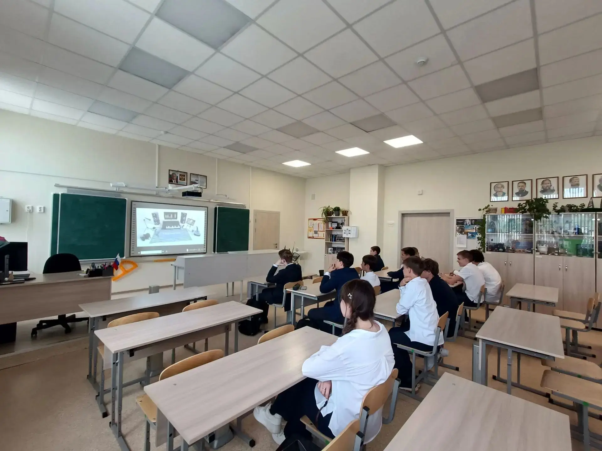 💫 Для учащихся 6–11 классов Многопрофильного лицея прошли профориентационные занятия в...