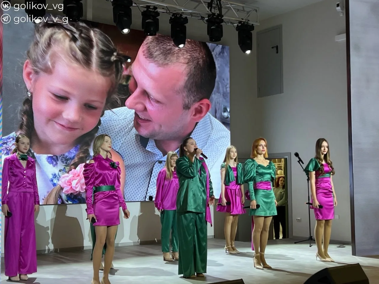 Международный день семьи отметили в Губкине 👪  В округе живёт больше 11 тысяч семей, из них 1125 — м
