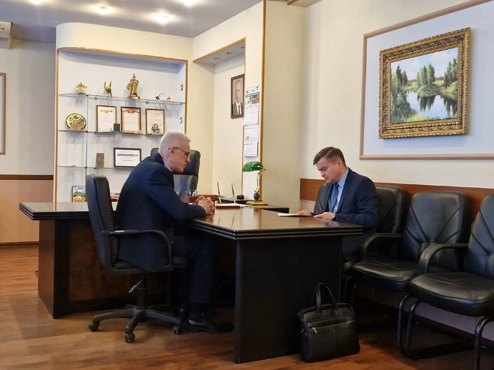 Связь, почта и поддержка ветеранов отрасли: итоги рабочего визита министра в Княжпогостский район  М