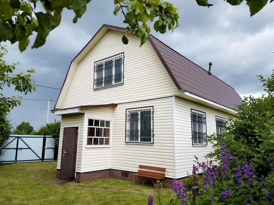 ЕСЛИ ЖИЛЬЕ ДОЛГО НЕ МОЖЕТЕ ПРОДАТЬ 🏠

Наберите на утренней зорьке воды из природного источника, мож