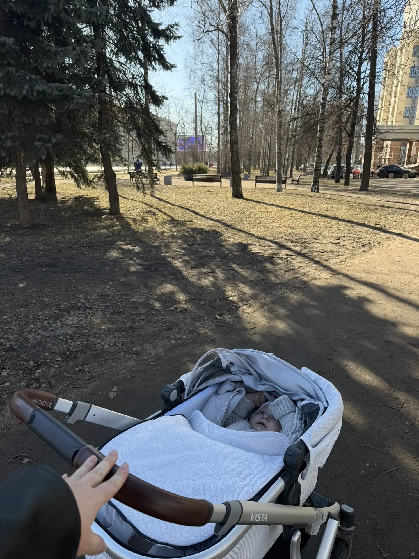 Обожаю приход весны и тепла 😍 иногда я думаю, зачем мы живем в этом сером климате и холоде, но по су
