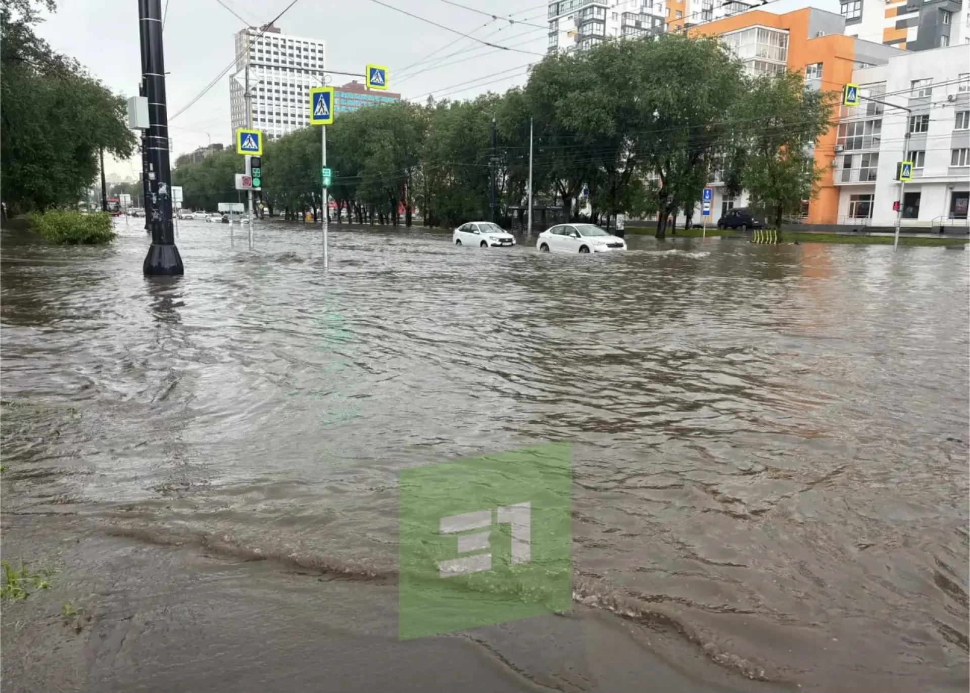 ‼️Мэрия: с таким залповым ливнем не справится ни одна действующая ливневка 

В администрации нам рас