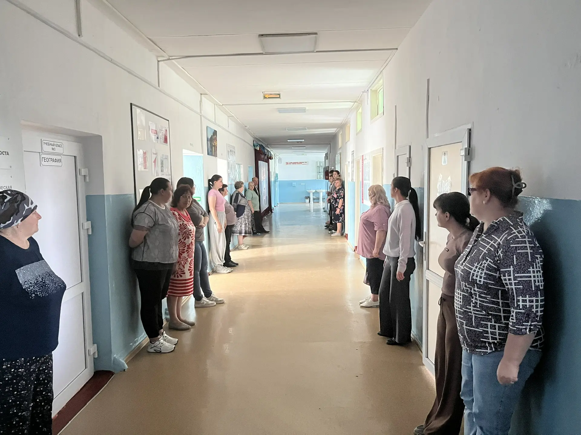 Сегодня в нашей школе прошли учения по безопасности при использовании беспилотных летат...