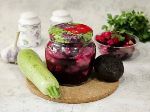 ЗИМНИЙ СВЕКОЛЬНО-КАБАЧКОВЫЙ САЛАТ 🥗