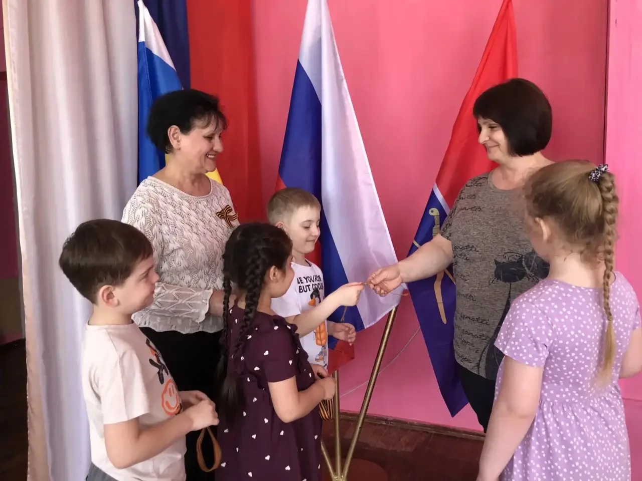 В детском саду прошла акция "Георгиевская лента", приуроченная к Дню Победы.🎆