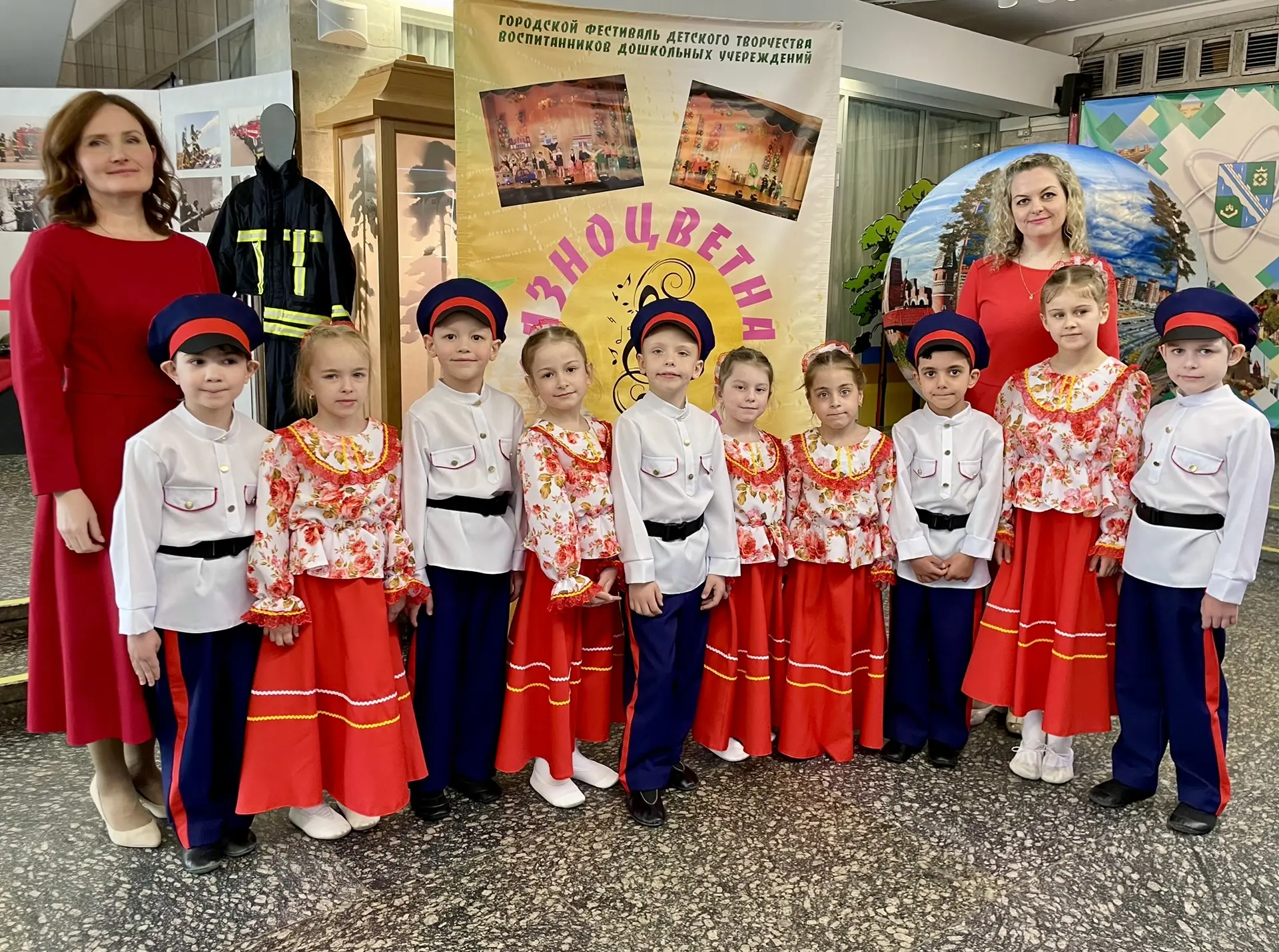 ✨Вчера на сцене дворца культуры "Строитель" прошел фестиваль творчества детских садов "...